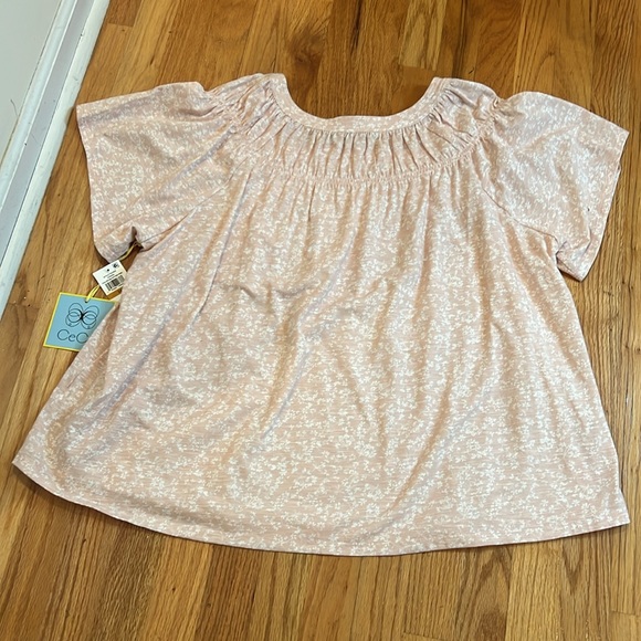 Cece Women’s Top - Picture 8 of 8